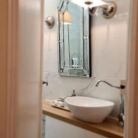 Roomchic - Les Ambassadeurs Vichy Esterno foto