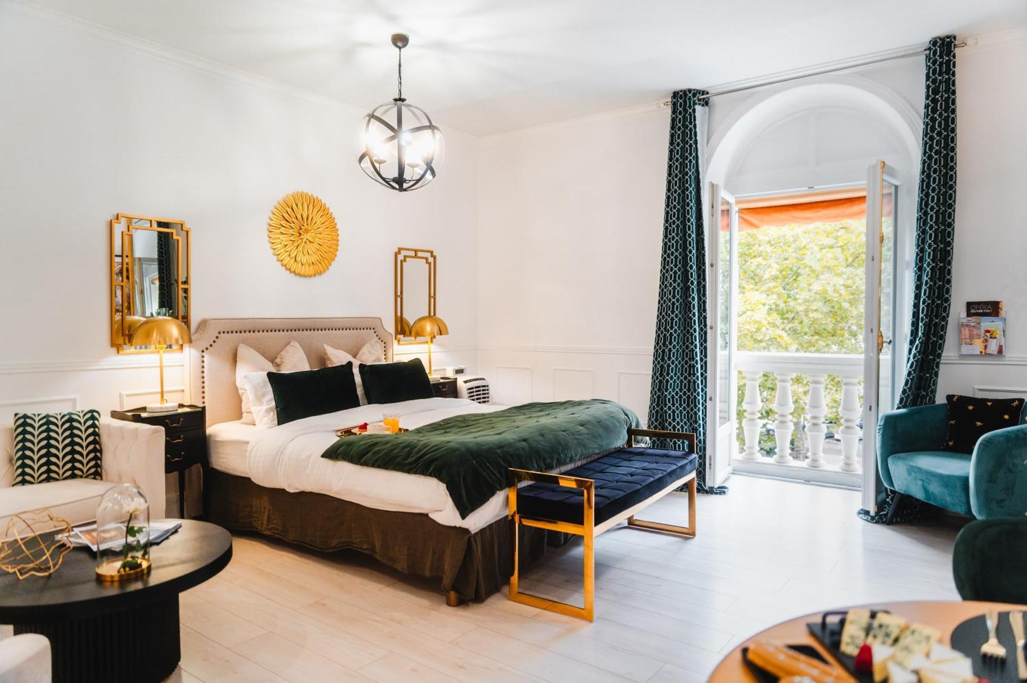 Roomchic - Les Ambassadeurs * Vichy