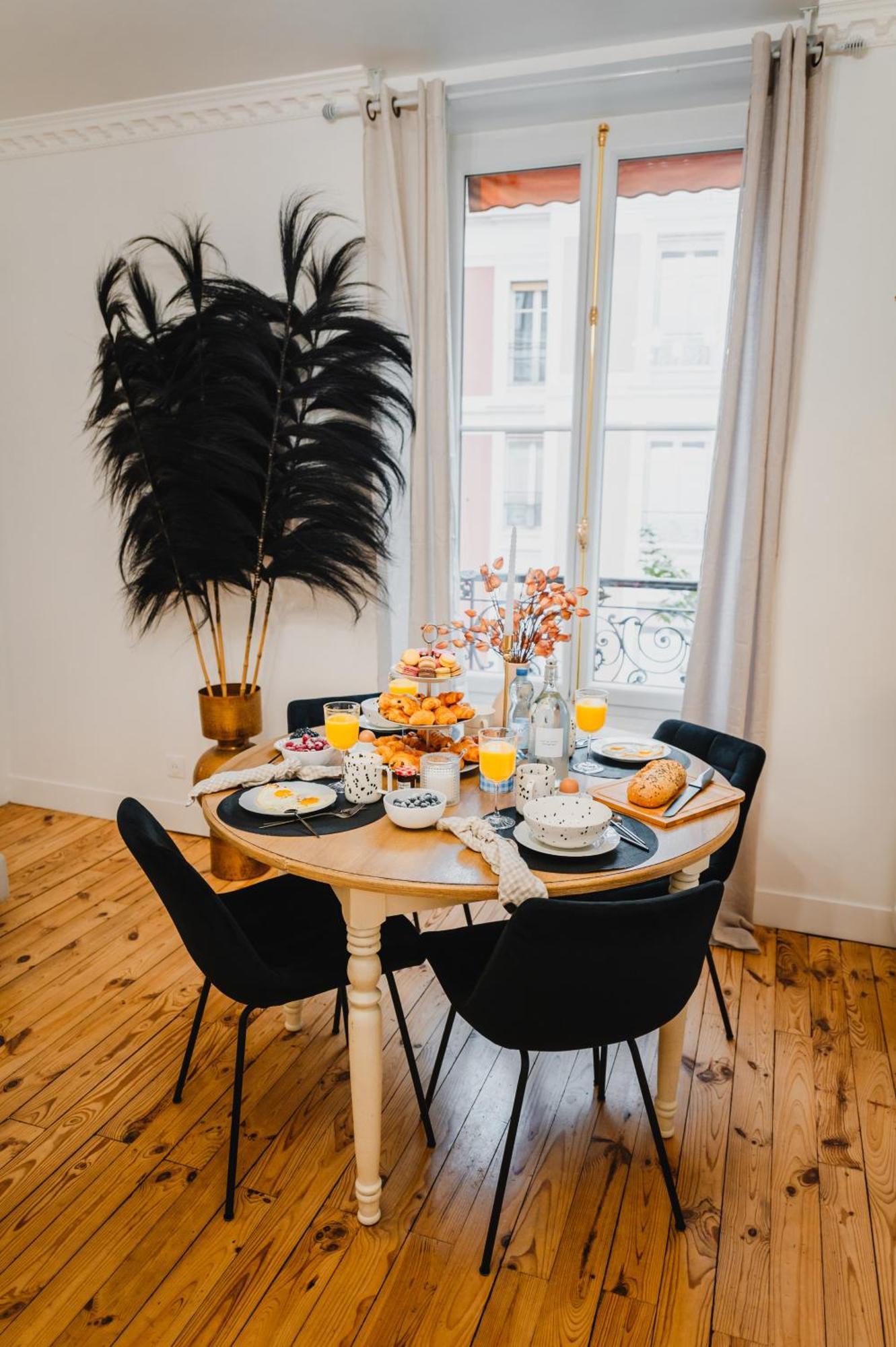 Roomchic - Les Ambassadeurs Apartment Vichy