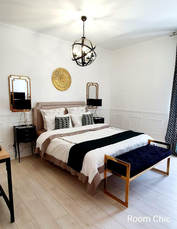 Roomchic - Les Ambassadeurs * Vichy